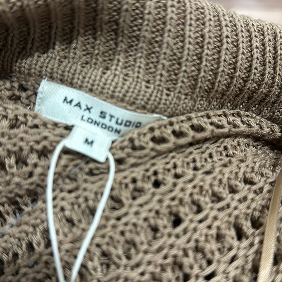 Max Studio V-Neck Sweater - Picture 4 of 7